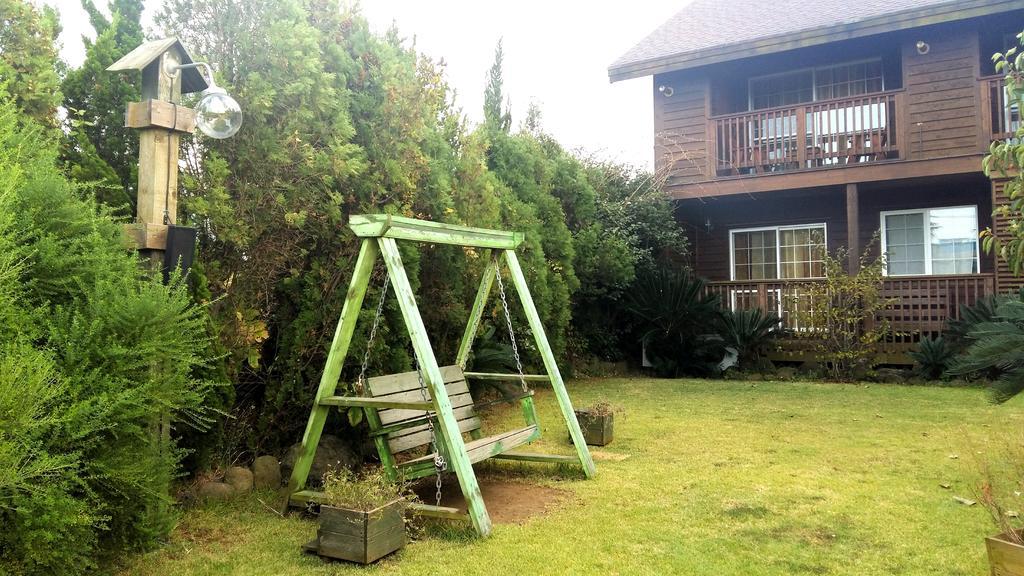 Namu Hyanggi Pension Jeju Exterior foto